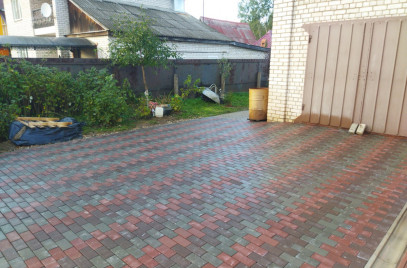 Новости — Работы по укладке брусчатки — фото