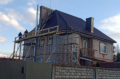 Новости — СК «Дом и Дача» выполняет ремонт кровель любого вида и любой сложности — фото