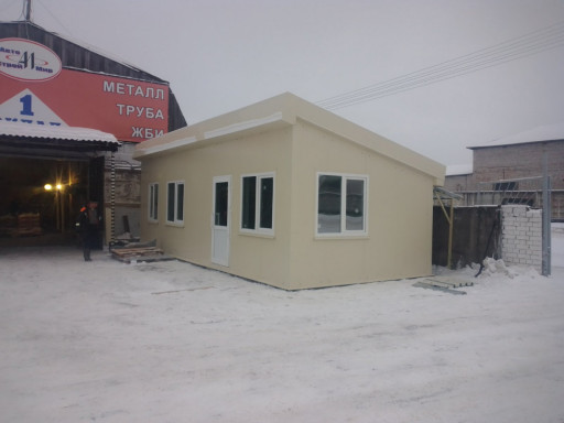 СК Дом и Дача здание из сэндвич-панелей — фото