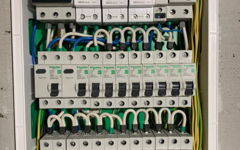 Инженерные коммуникации — Электромонтажные работы — фото