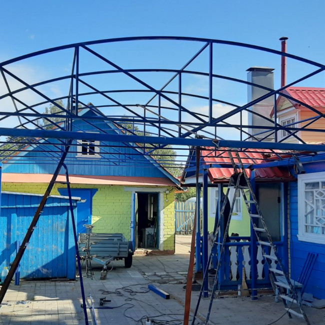 Козырьки и навесы - фото наших работ — навес для авто — фото