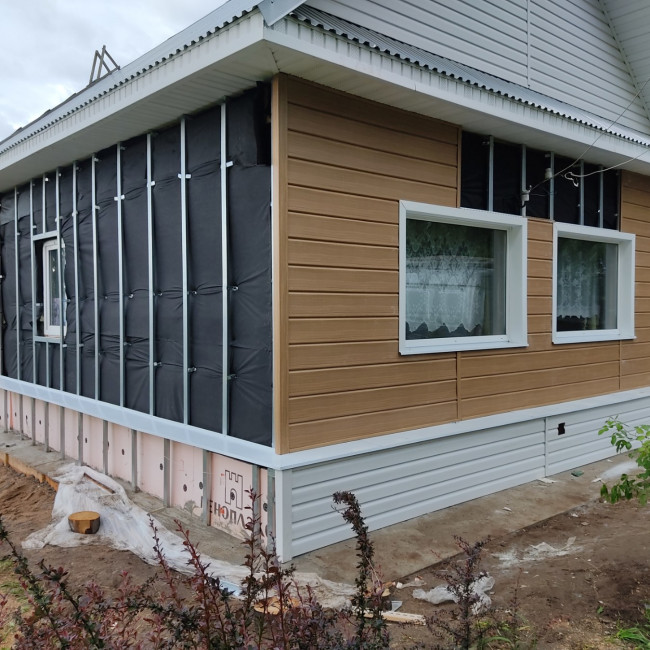 Фасады - фото наших работ — СК "Дом и Дача" - обшивка дома сайдингом — фото